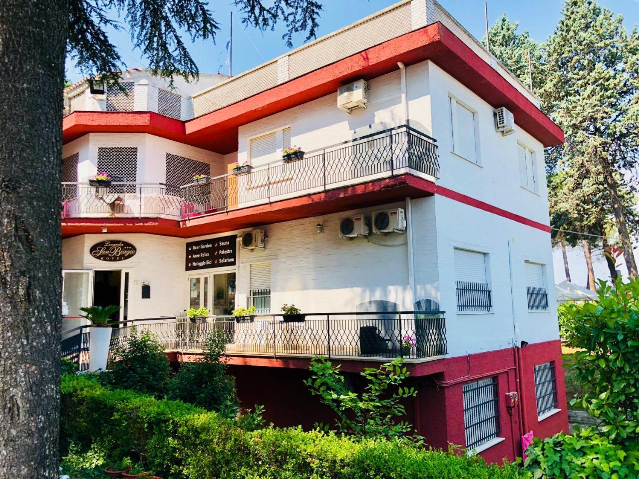 Locanda San Biagio Misano Adriatico Exterior photo
